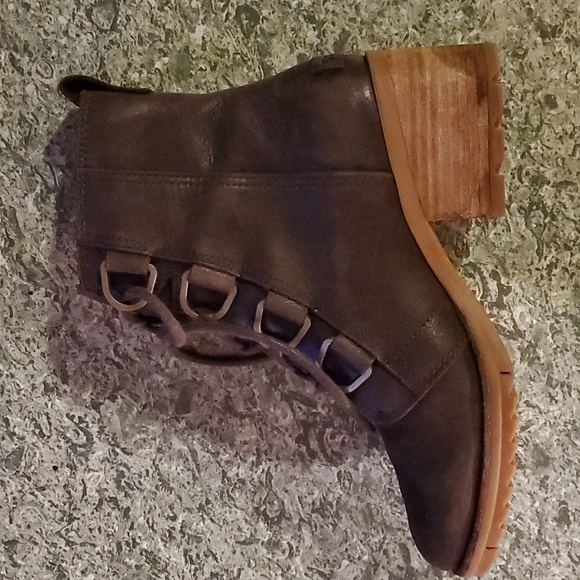 SOREL Boots Women's 7 - Picture 6 of 11